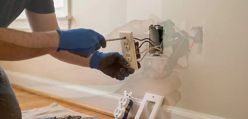 USB Outlet Replacement in Pasco